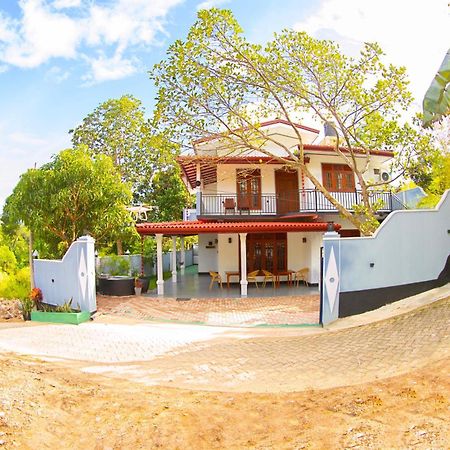 Dinsara Pearl Villa Weligama Eksteriør billede